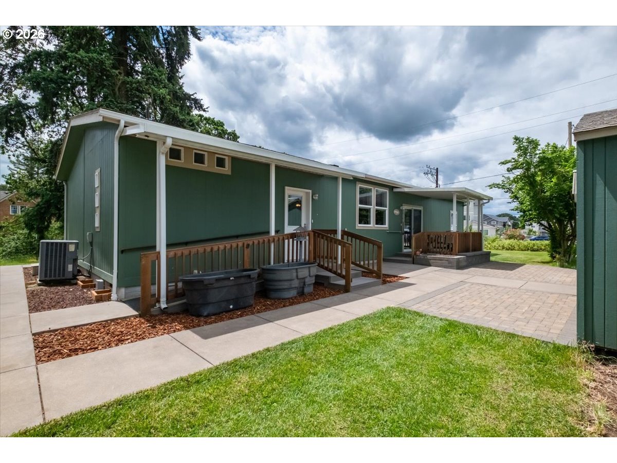 1017 2ND ST, Jefferson, OR 97352