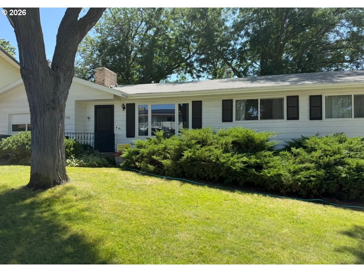 3316 KIRK AVE, Pendleton, OR 97801