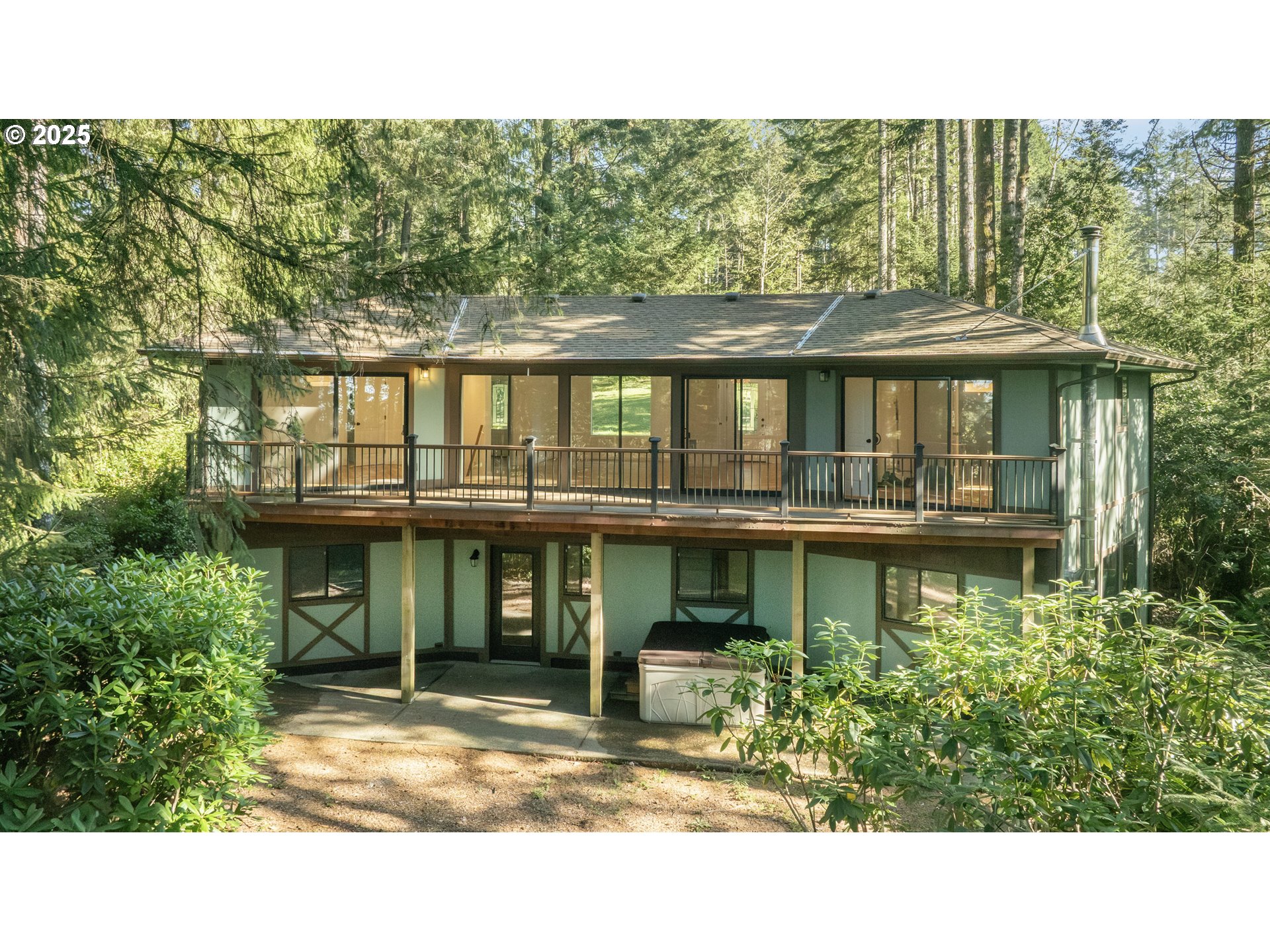 95708 HORTON LN, Brookings, OR 97415