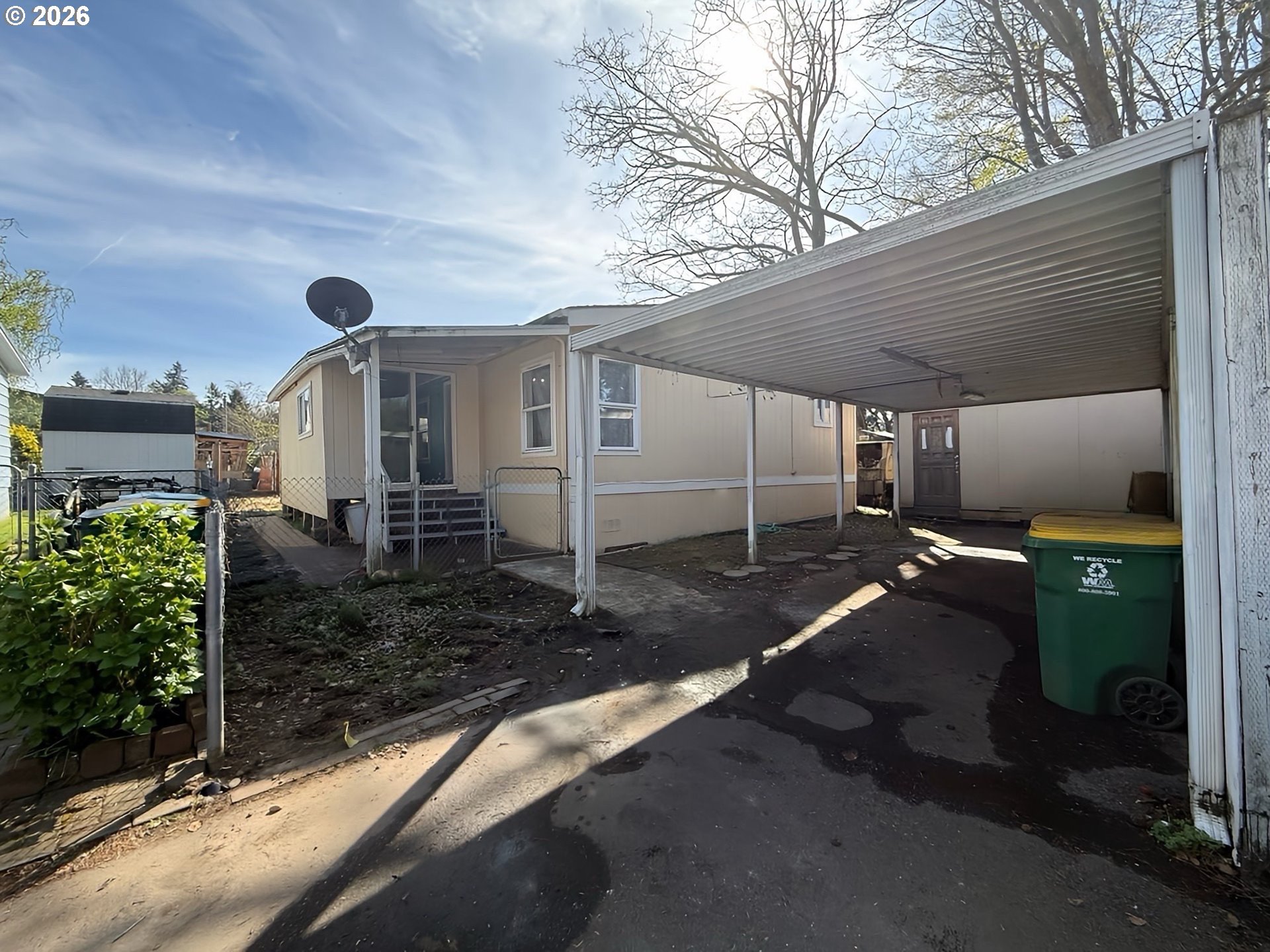 23200 Sandy BLVD, WoodVillage, OR 97060