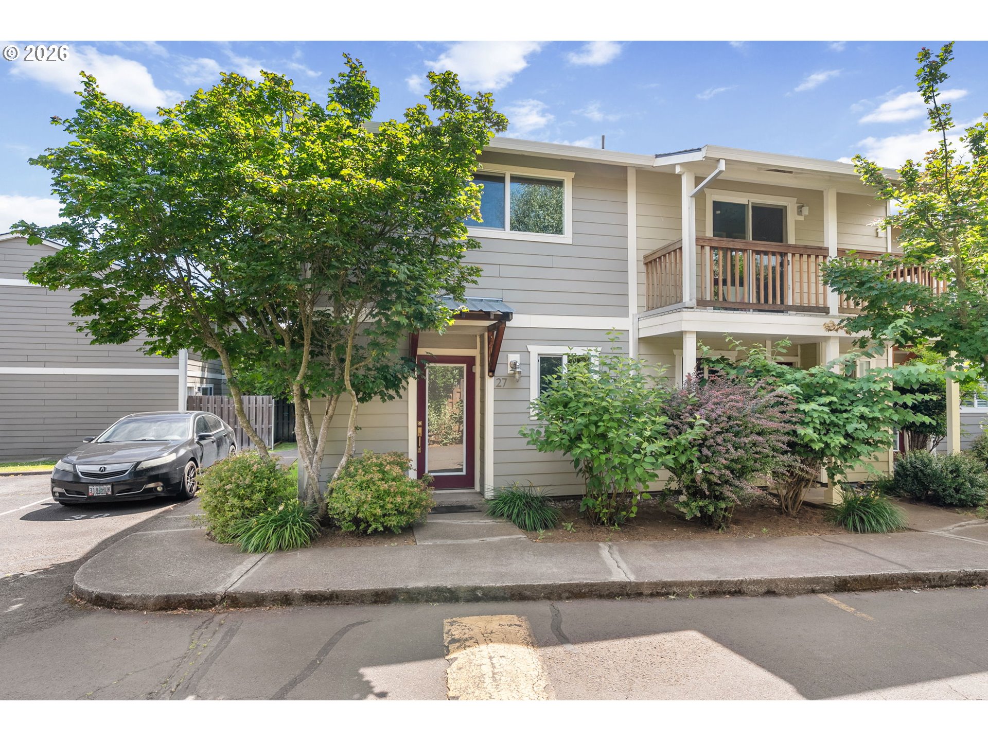 1706 AVALON DR, HoodRiver, OR 97031