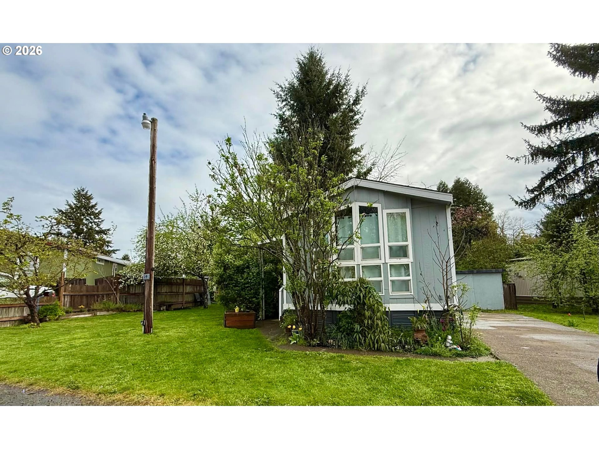 27645 SNYDER RD, JunctionCity, OR 97448