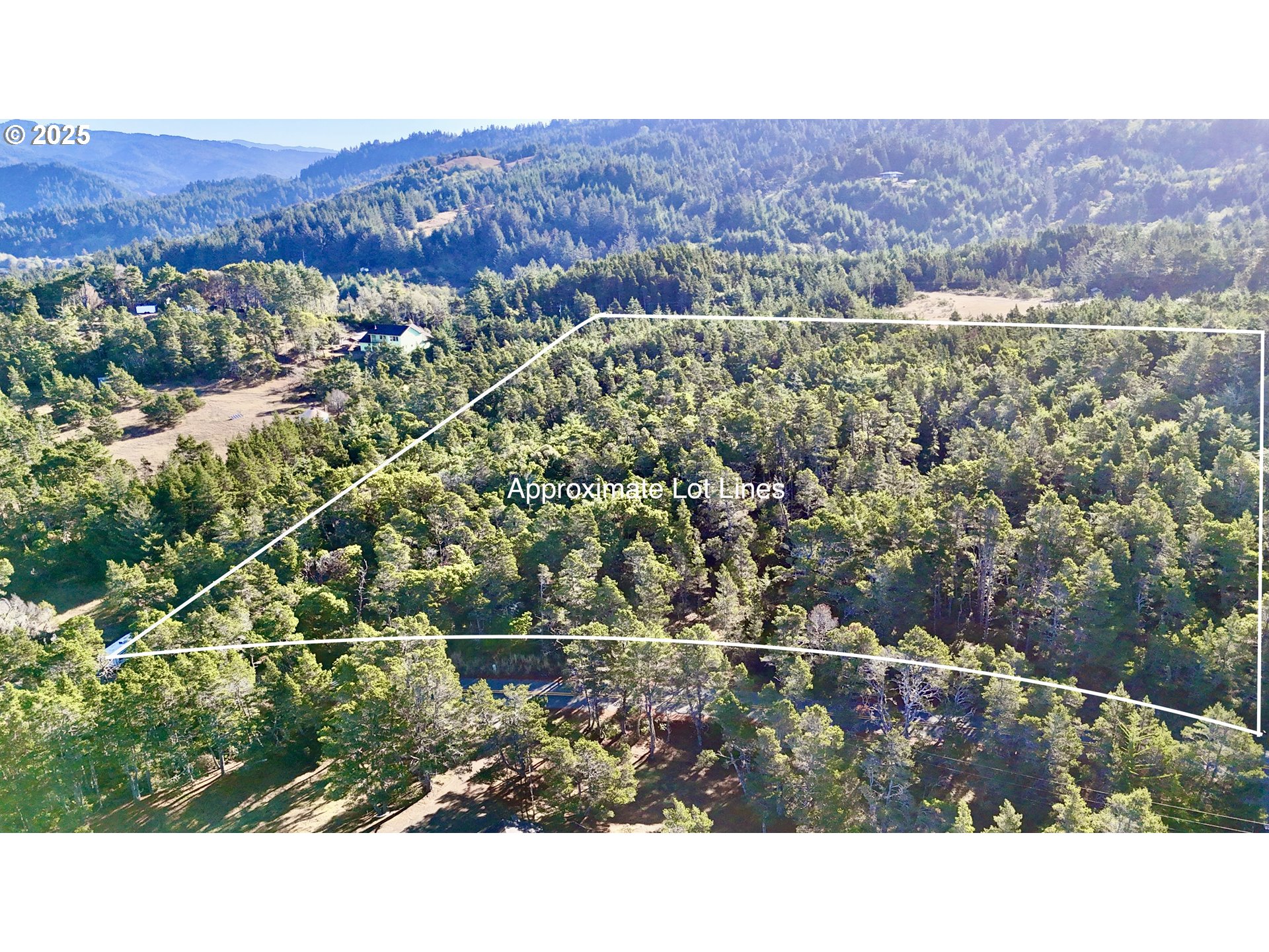 Carpenterville RD, PistolRiver, OR 97444