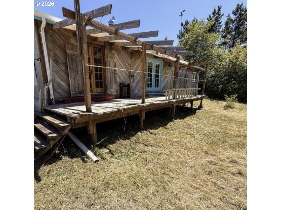 8790 Kinglet ST, SealRock, OR 97376