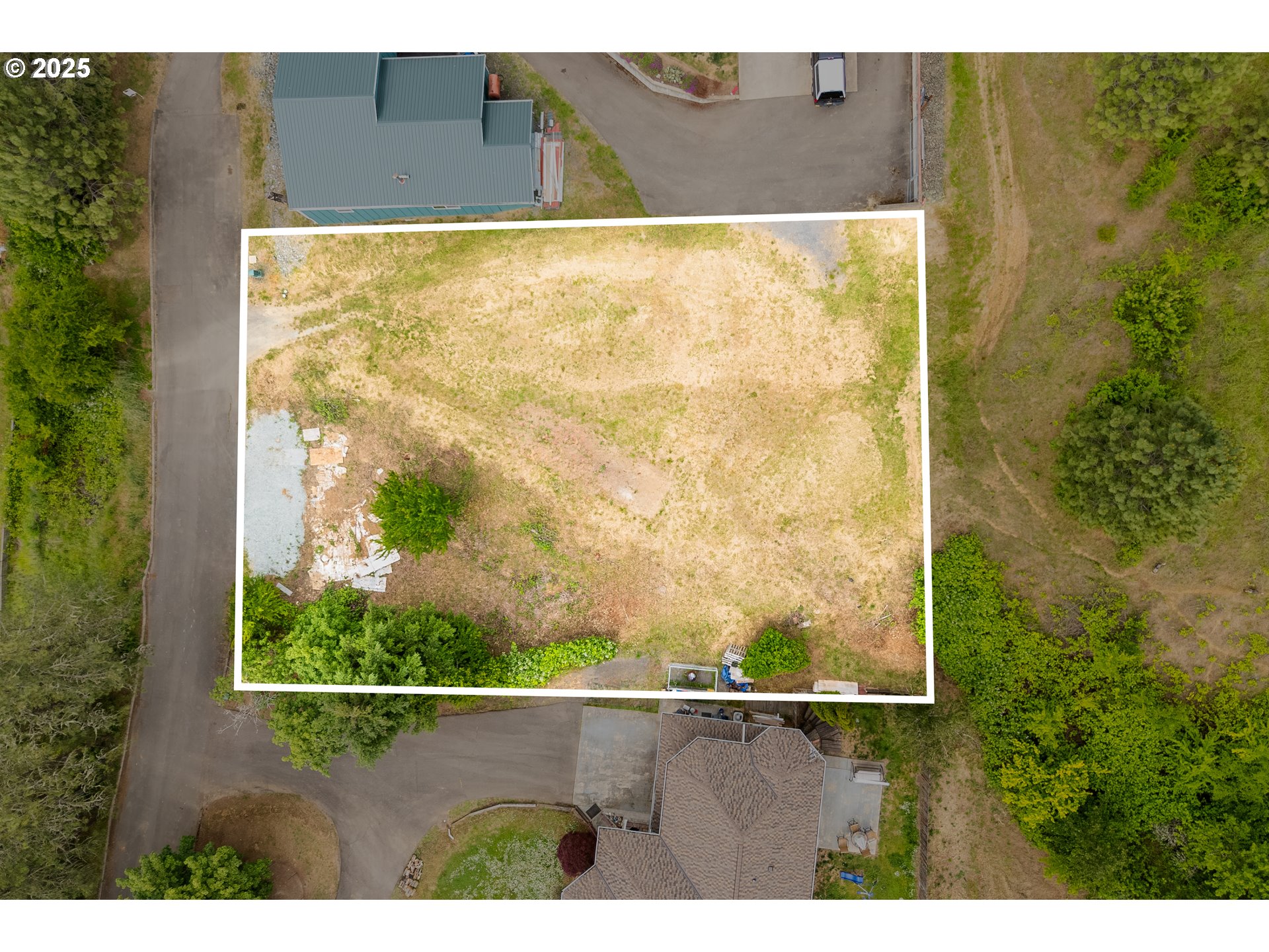 1140 ARBURNIA ST, MyrtleCreek, OR 97457