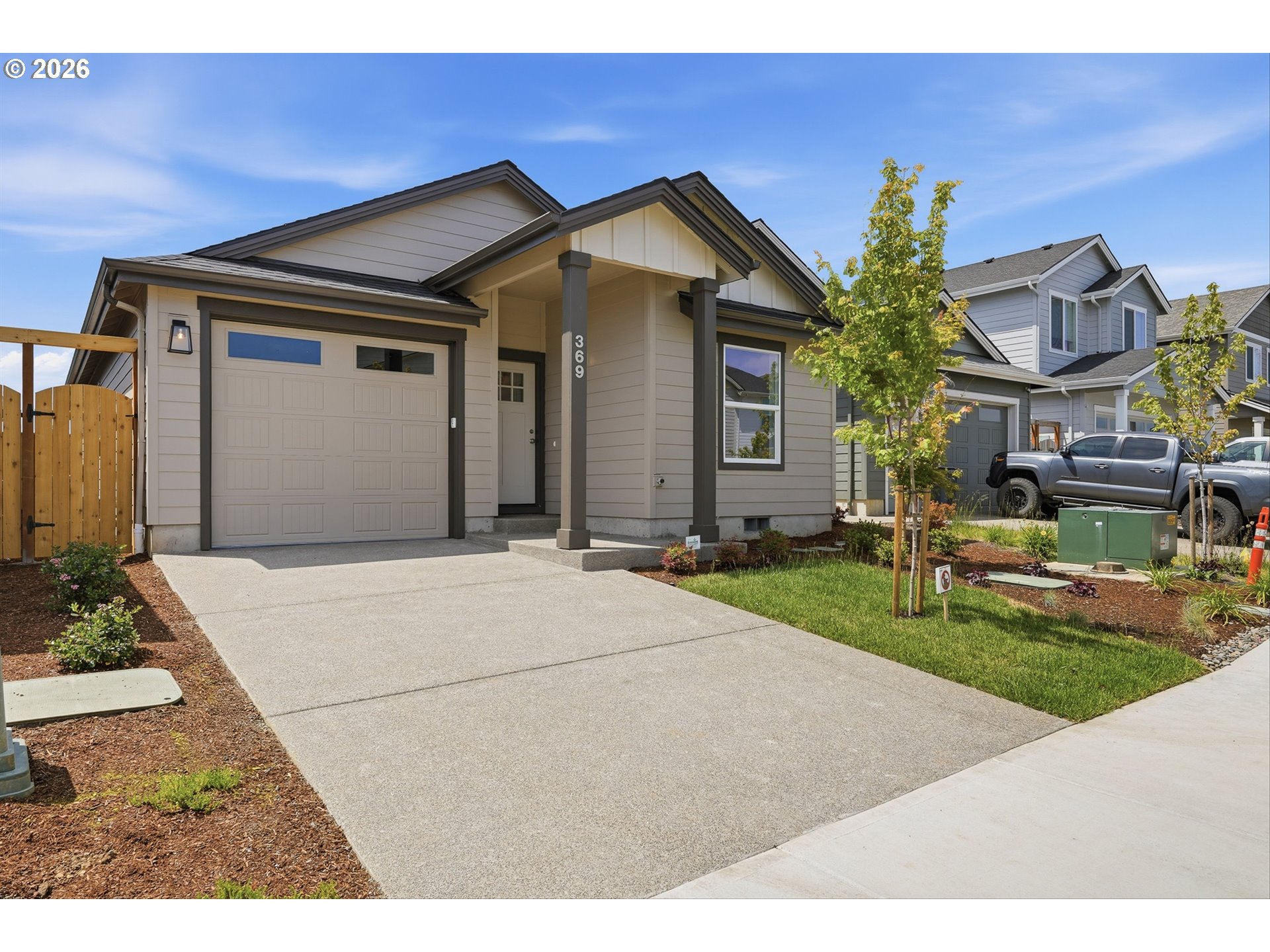 369 Shetterly DR, Dallas, OR 97338