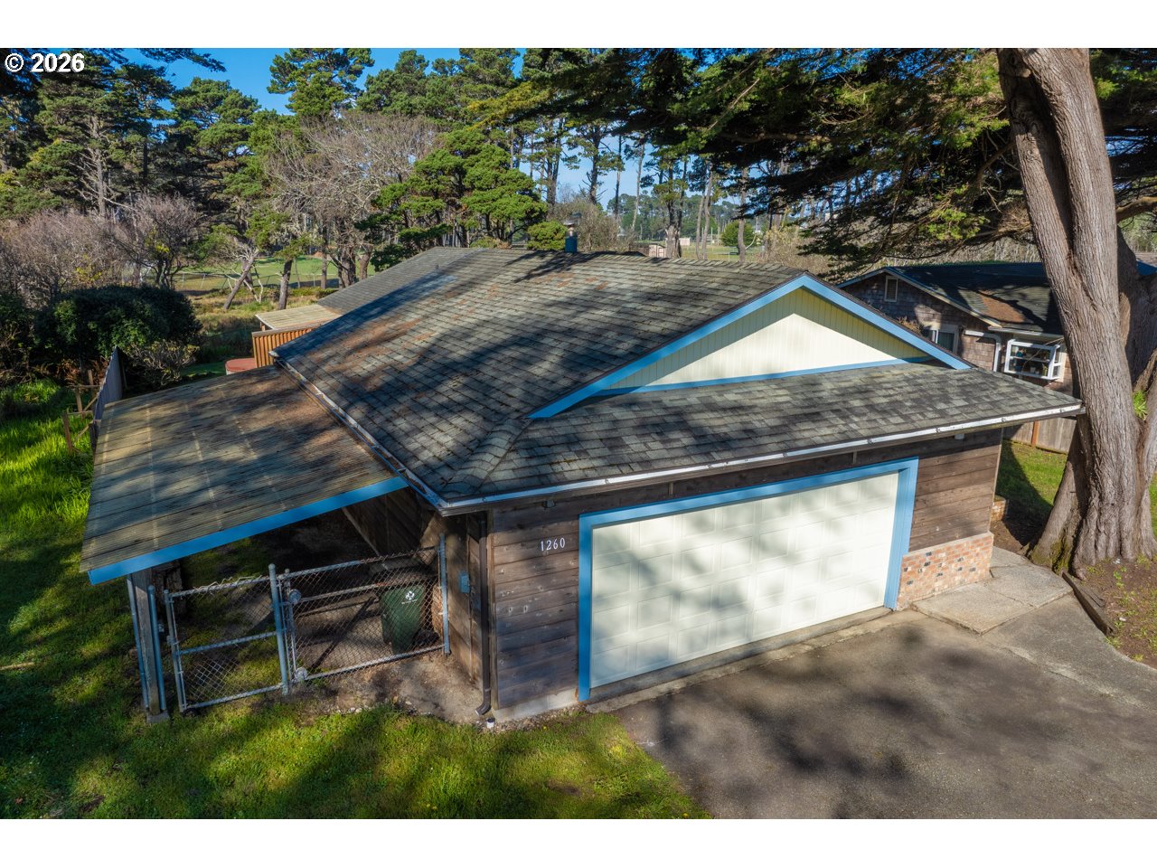 1260 JACKSON AVE, Bandon, OR 97411