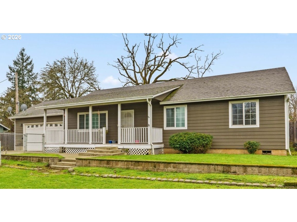 2966 DOUGLAS AVE, Roseburg, OR 97470