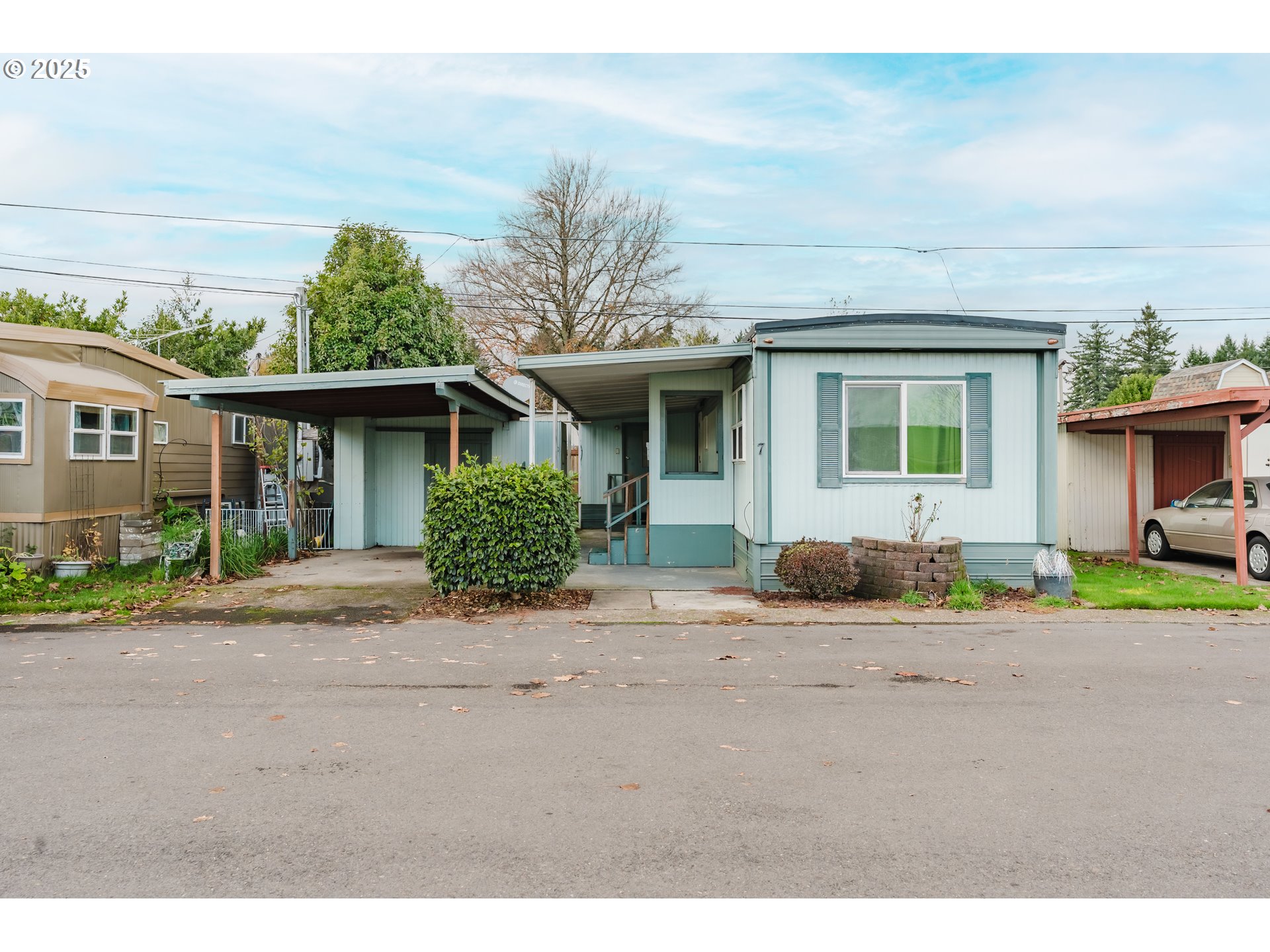 4882 LANCASTER DR, Salem, OR 97305