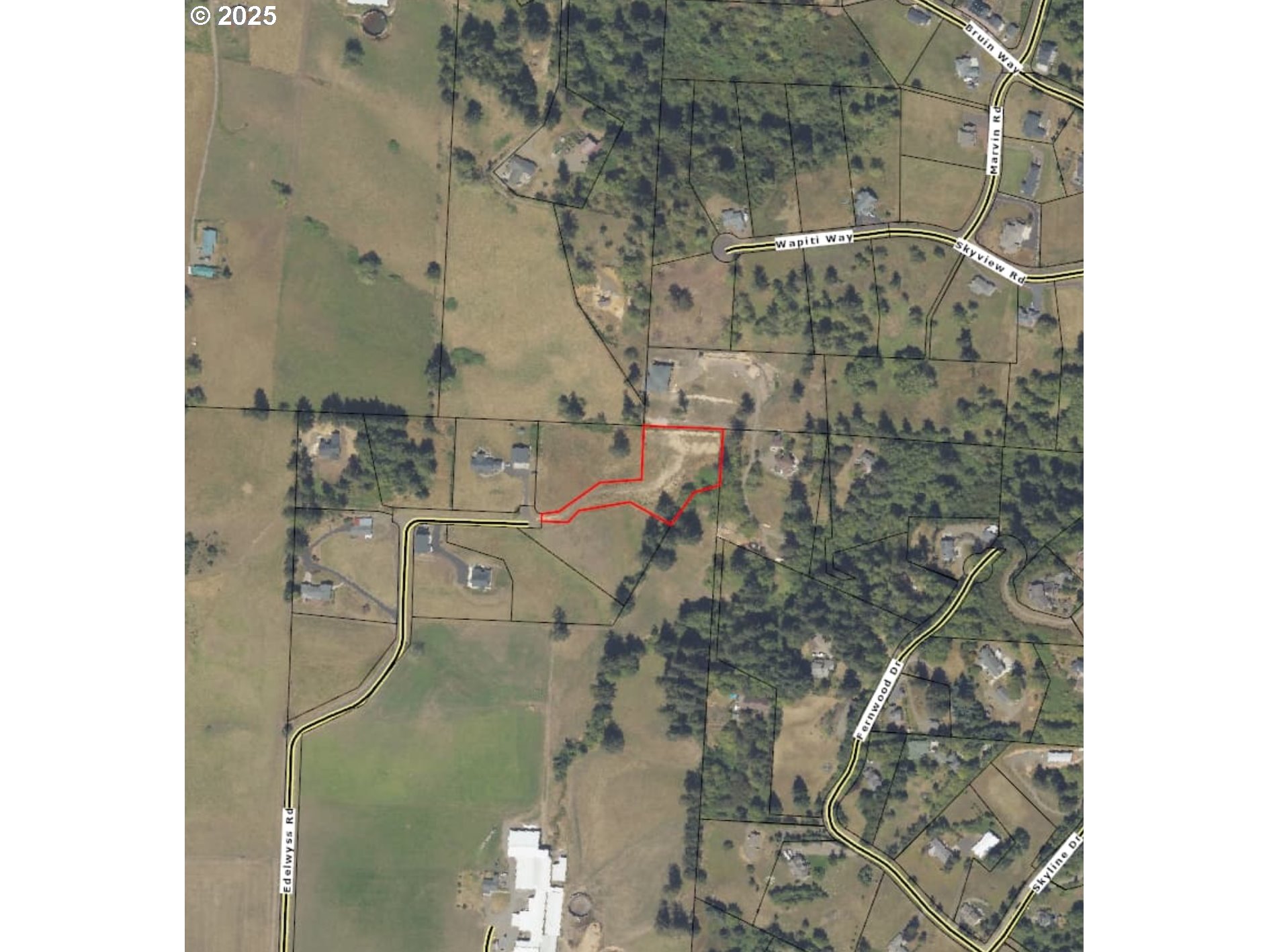 Edelwyss RD, Tillamook, OR 97141