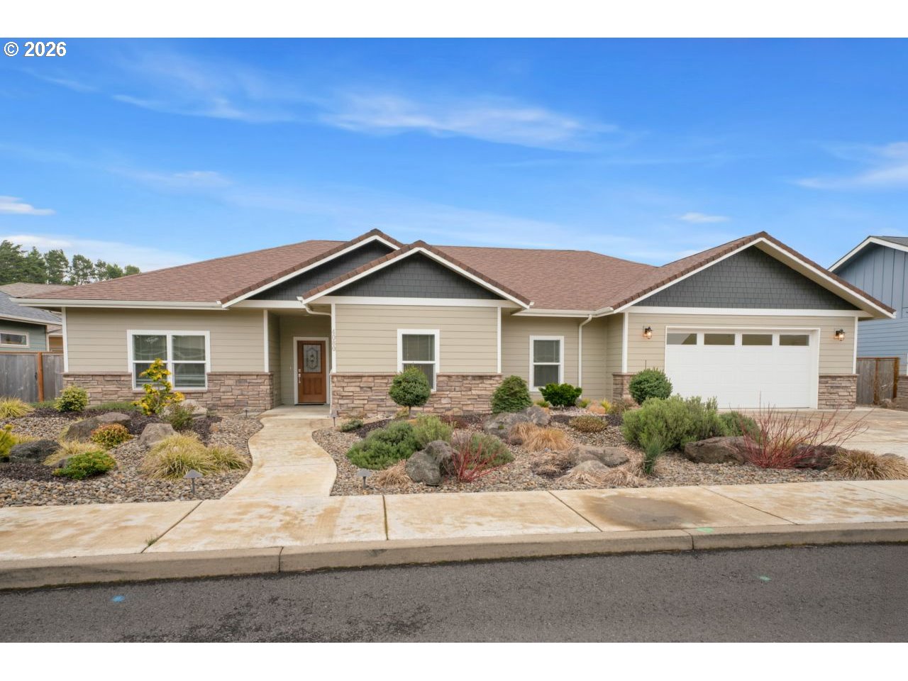 4080 CADDINGTON LN, Florence, OR 97439