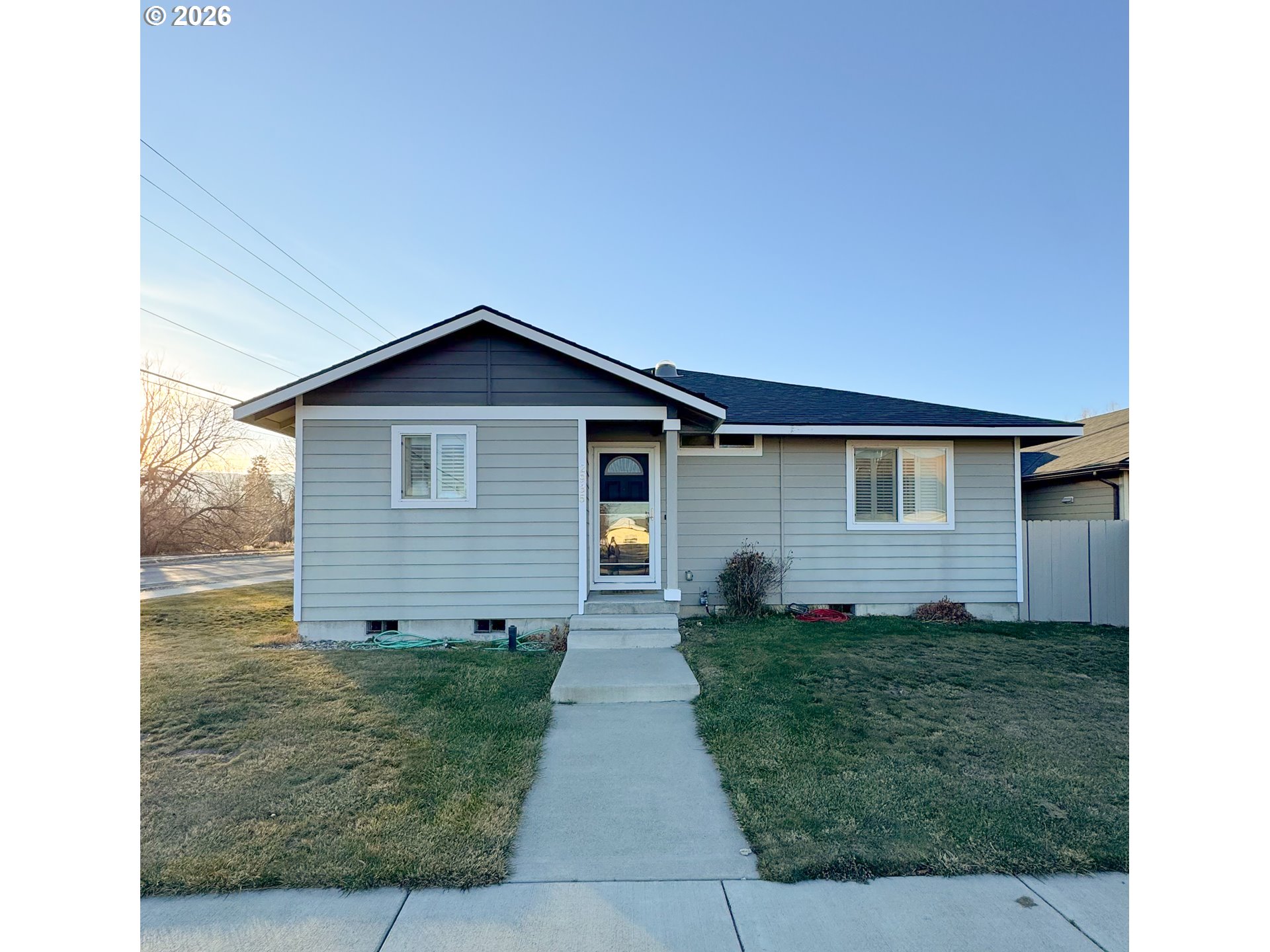 2935 WALNUT ST, BakerCity, OR 97814