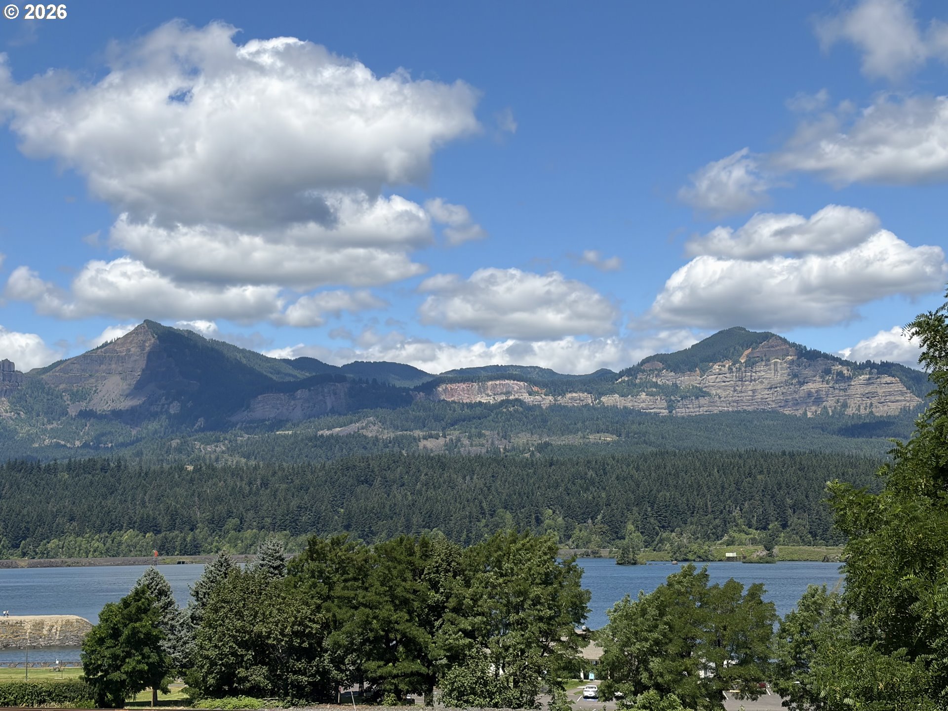 205 WANAPA ST, CascadeLocks, OR 97014