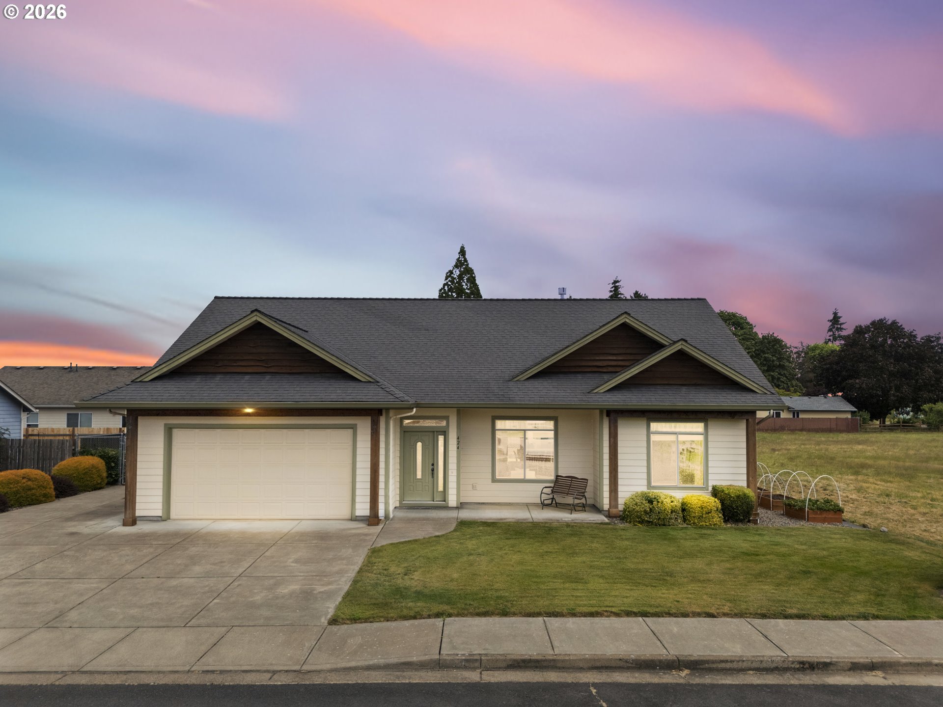 424 13TH ST, Aumsville, OR 97325