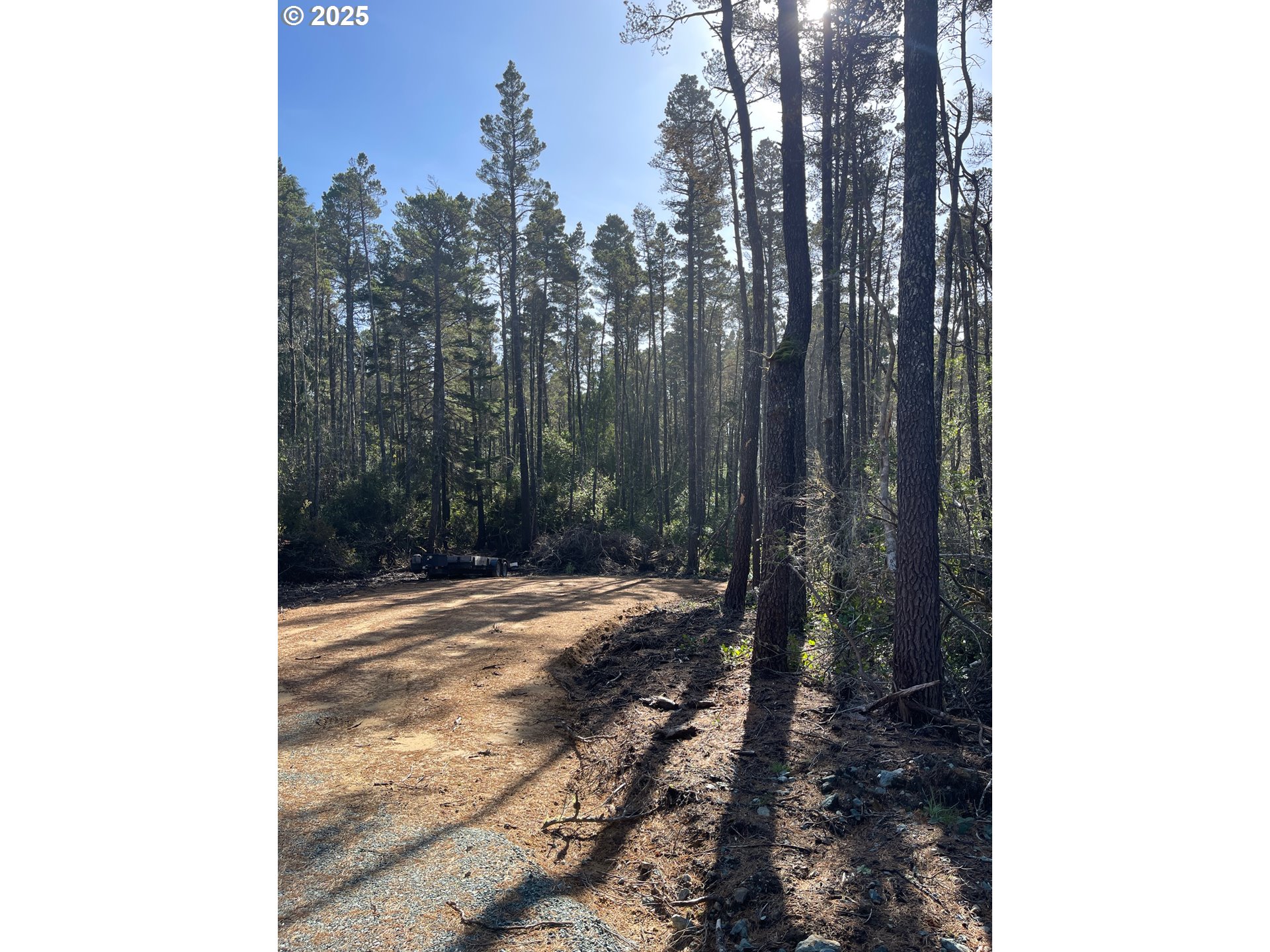 Jupiter LN, Bandon, OR 97411