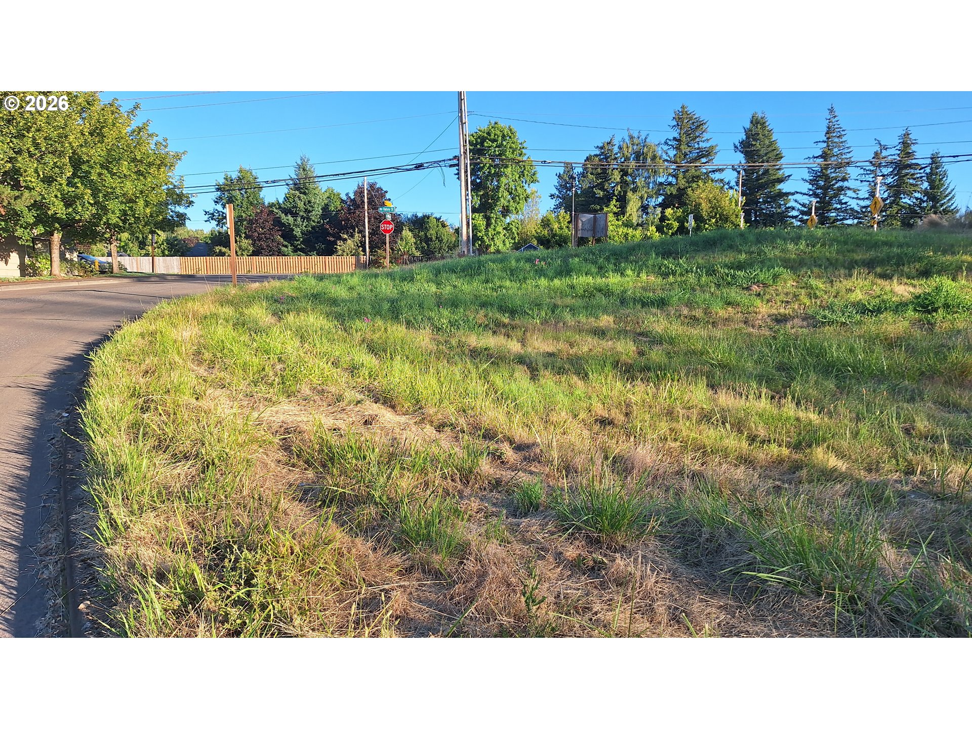 2075 240TH AVE, WoodVillage, OR 97060