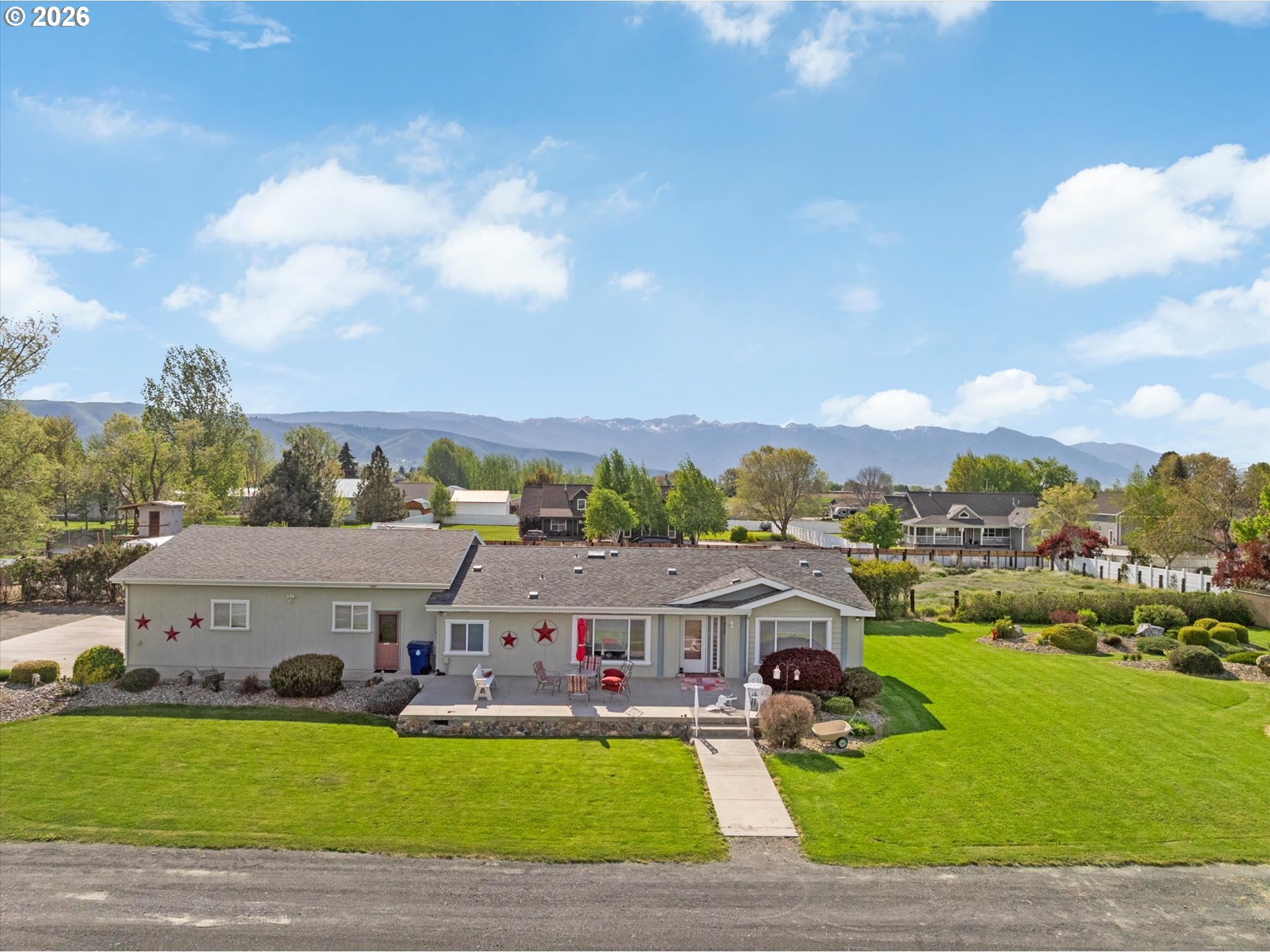 960 1/2 H ST, BakerCity, OR 97814