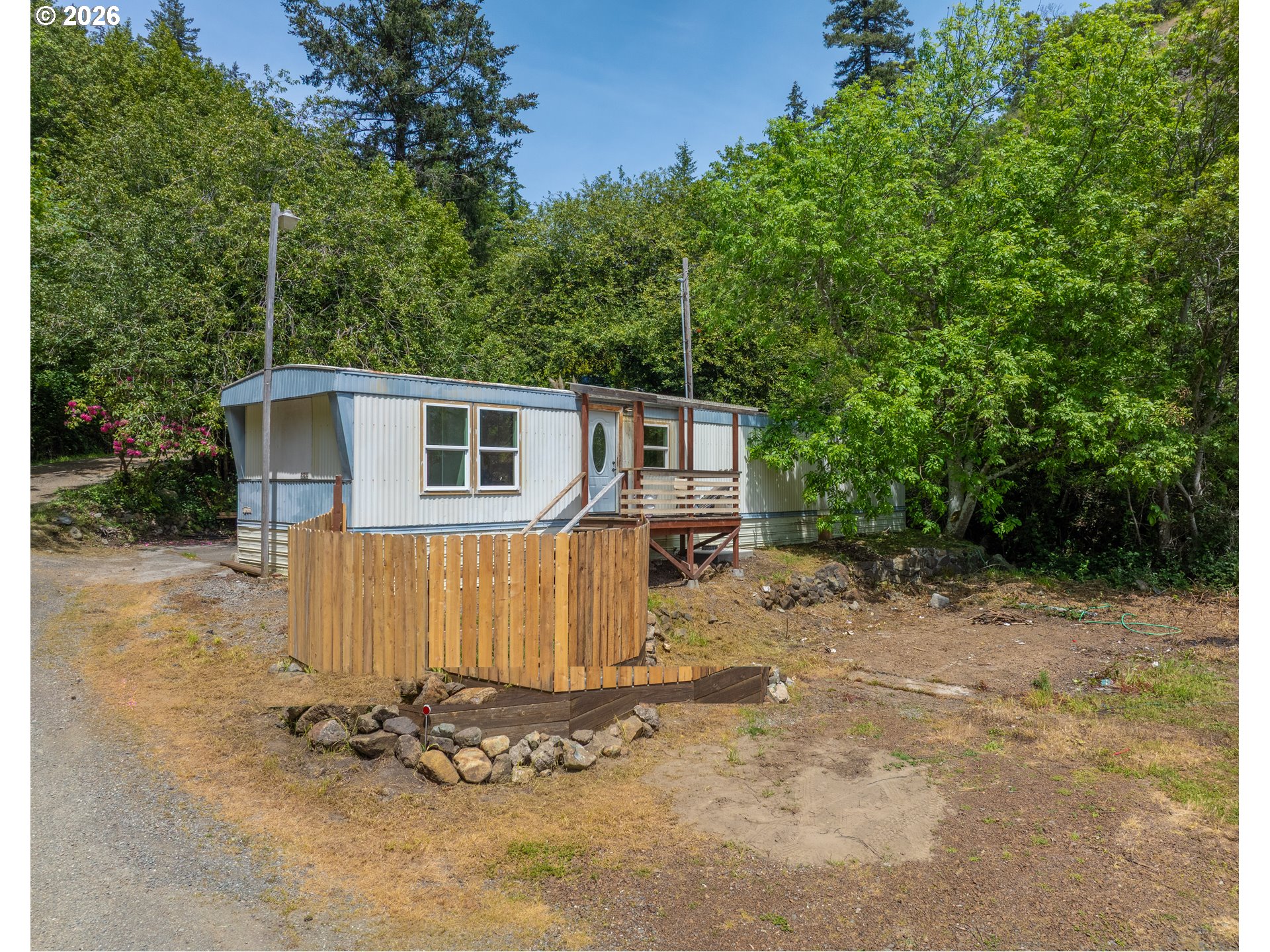 95755 BANK ROGUE RIVER RD, GoldBeach, OR 97444
