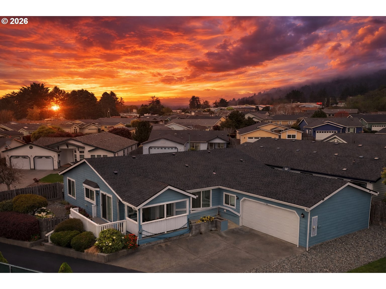 98126 BENHAM LN, Brookings, OR 97415