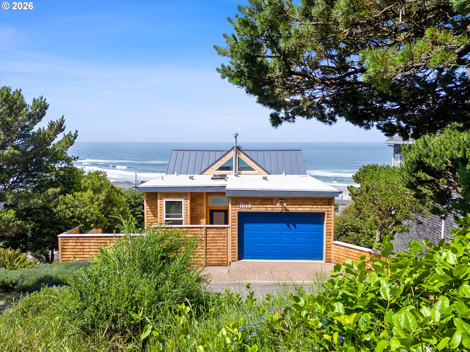 7015 NEPTUNE DR, LincolnCity, OR 97367