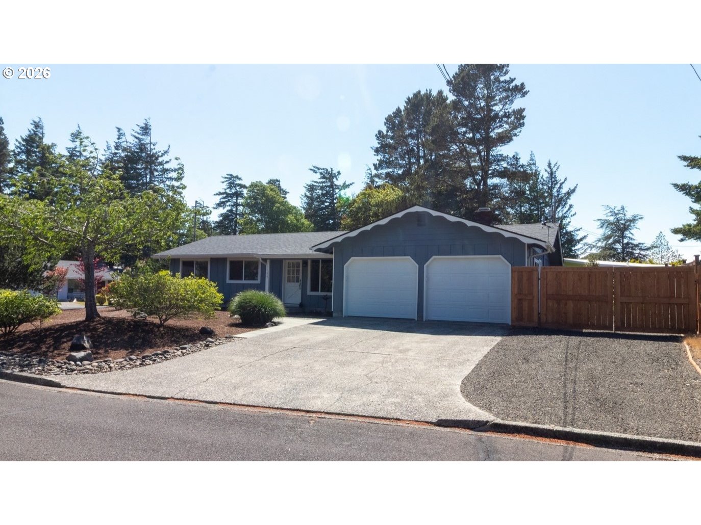 1715 PARK DR, Florence, OR 97439