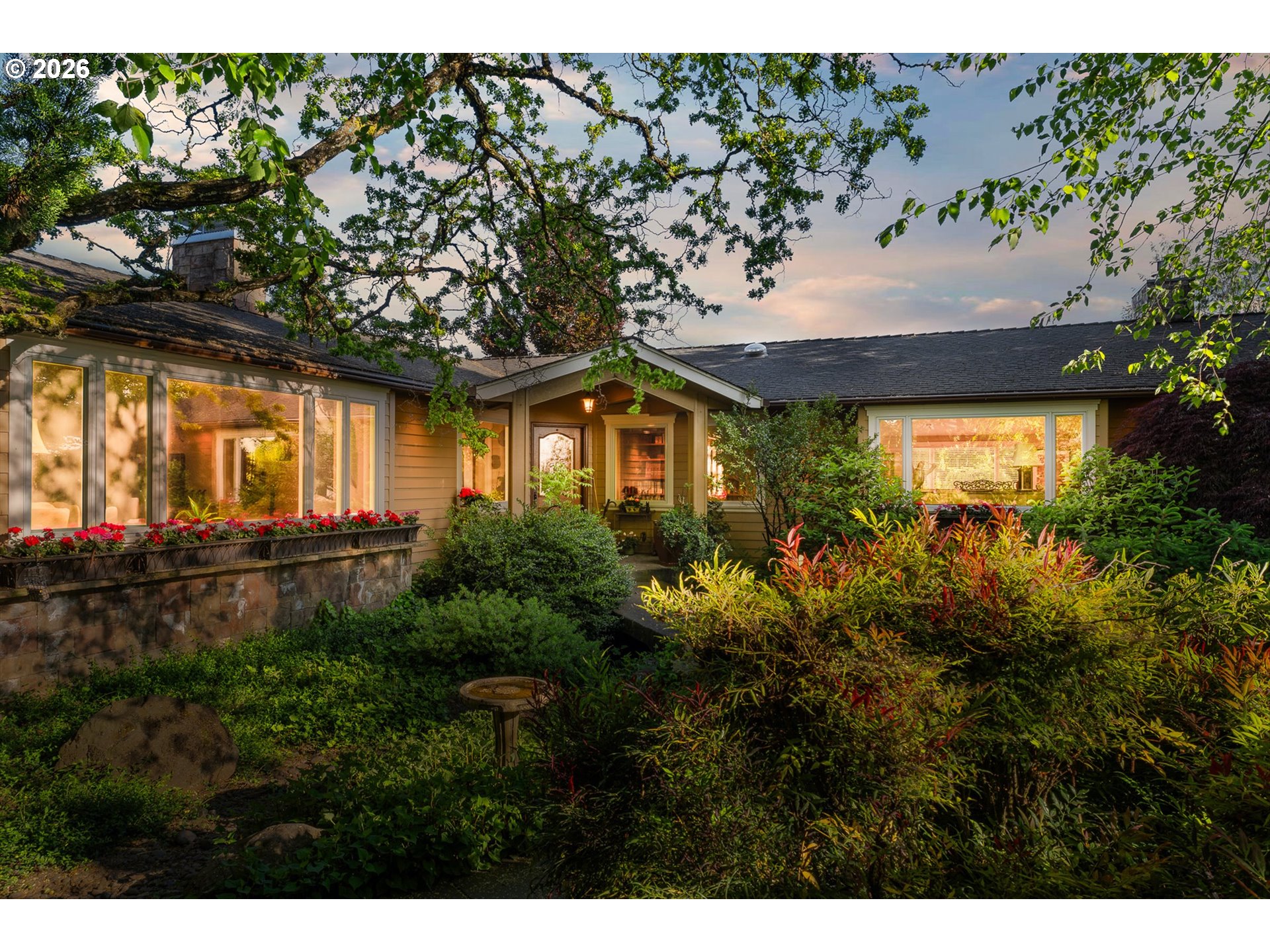 18000 Ribbon Ridge RD, Newberg, OR 97132