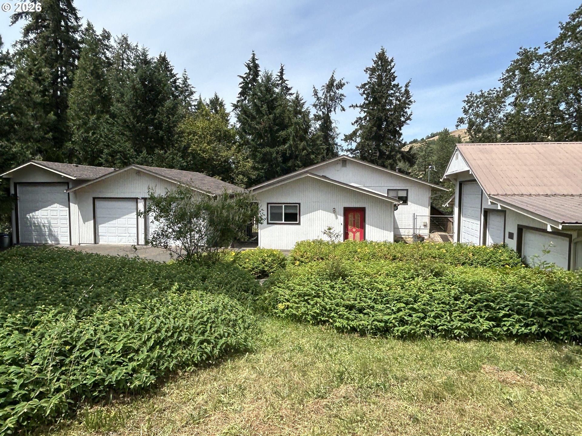 5383 SUNSHINE RD, Roseburg, OR 97470