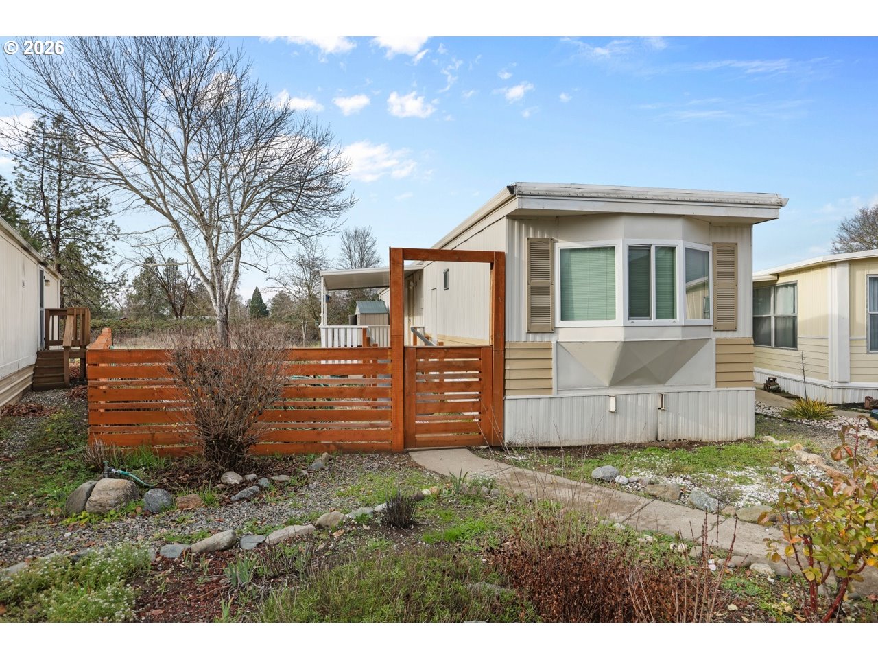 111 BRIARWOOD WAY, GrantsPass, OR 97526