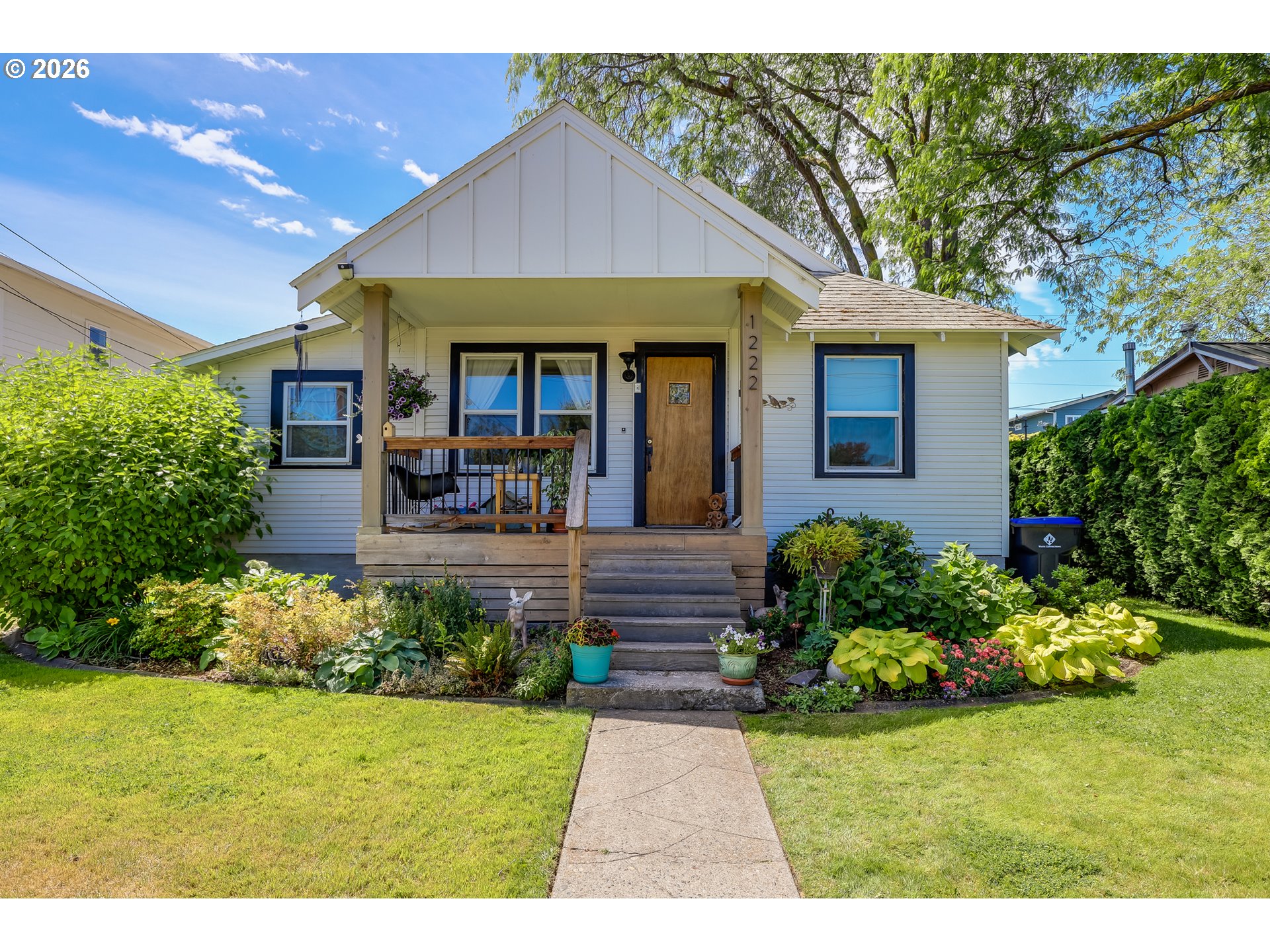 1222 8TH ST, TheDalles, OR 97058