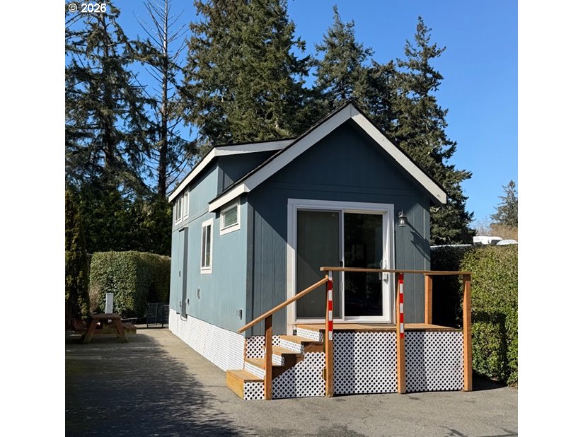 91403 Kellogg LN, CoosBay, OR 97420