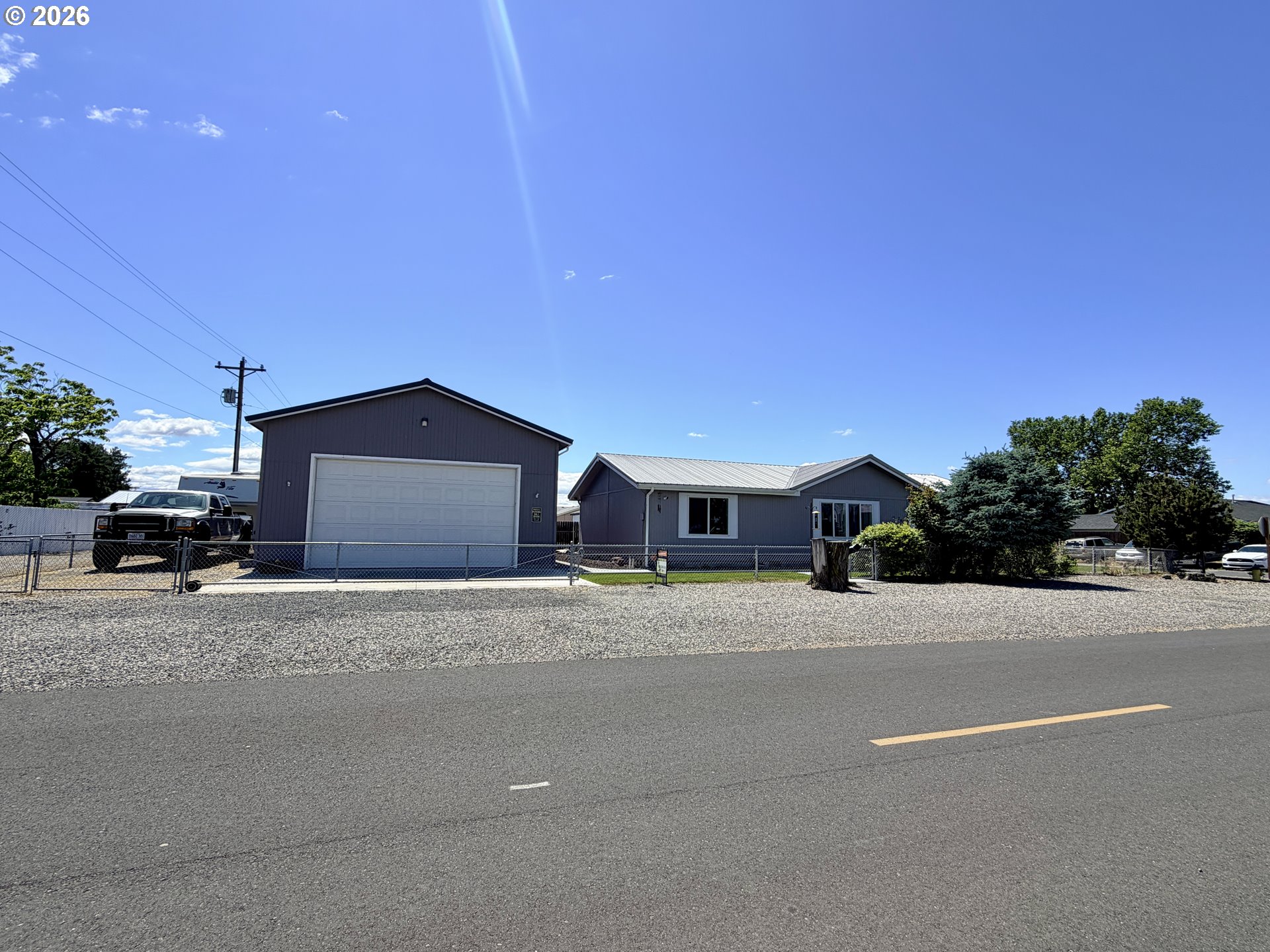 200 OREGON AVE, Irrigon, OR 97844