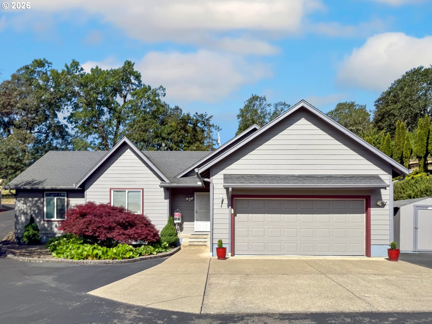 1939 FAIRHILL DR, Roseburg, OR 97471