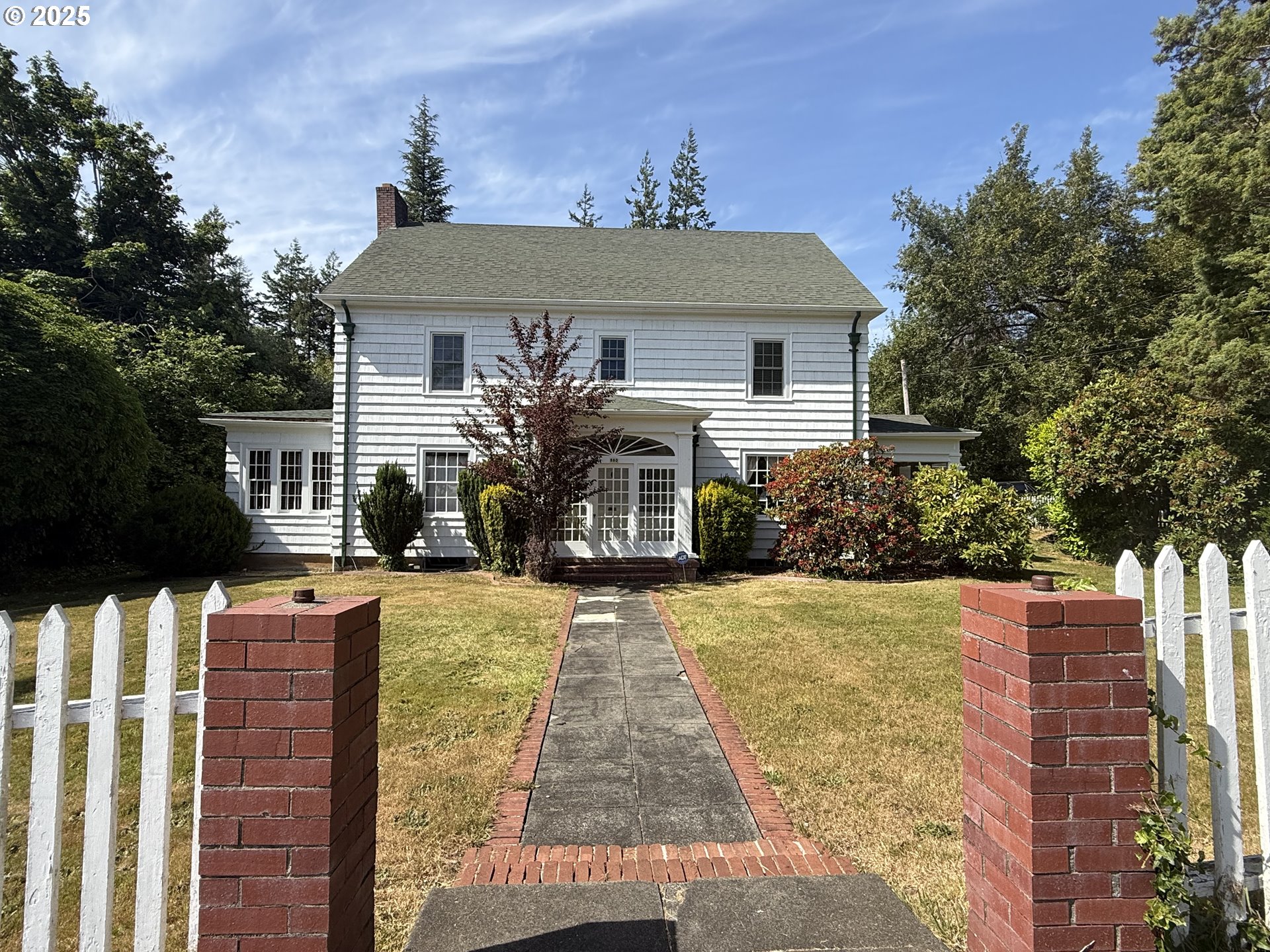 880 2ND ST, Coquille, OR 97423