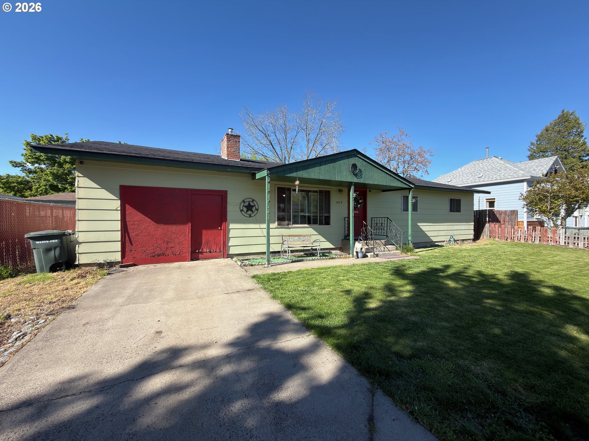 1303 W AVE, LaGrande, OR 97850