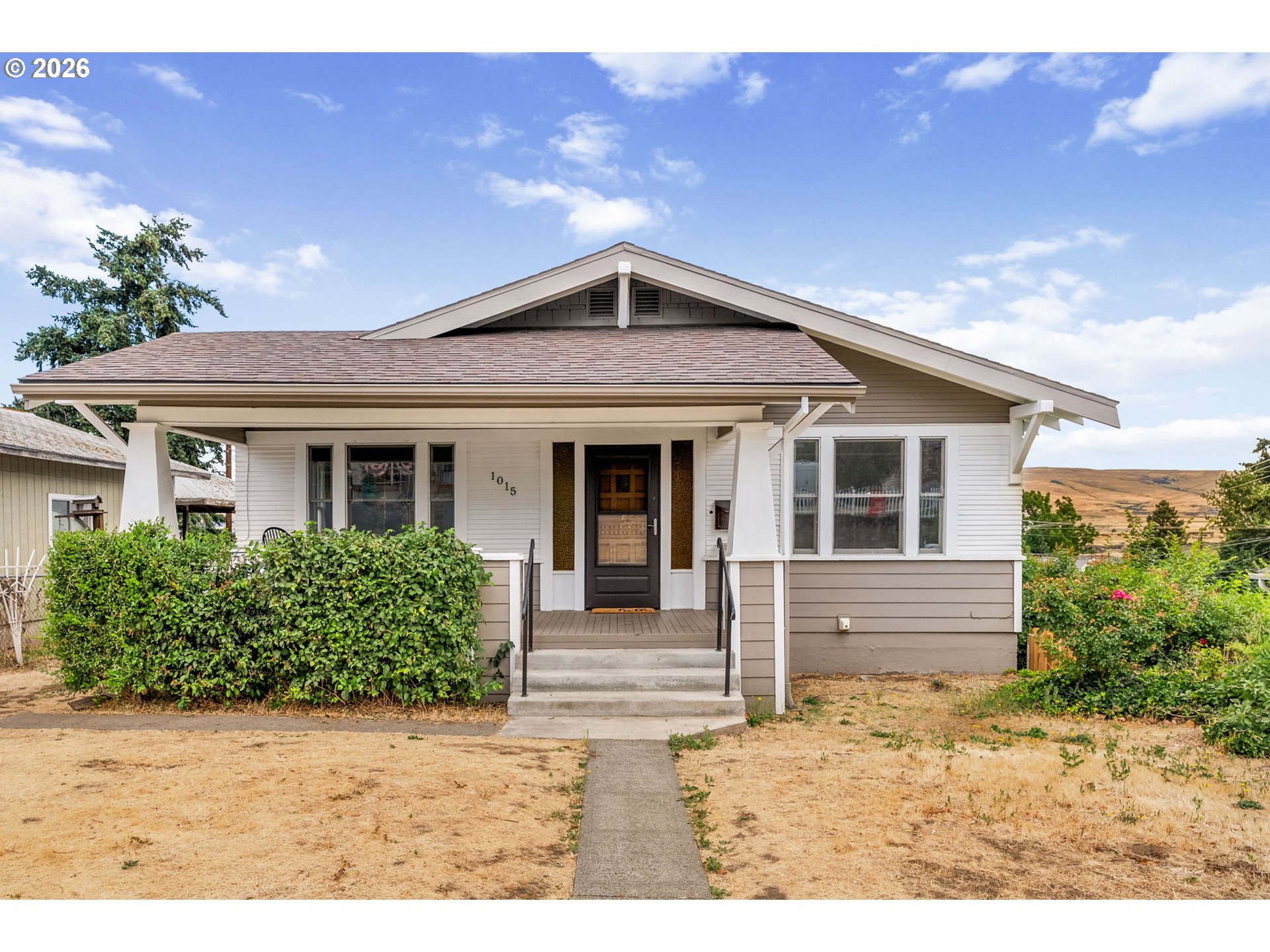 1015 10TH ST, TheDalles, OR 97058