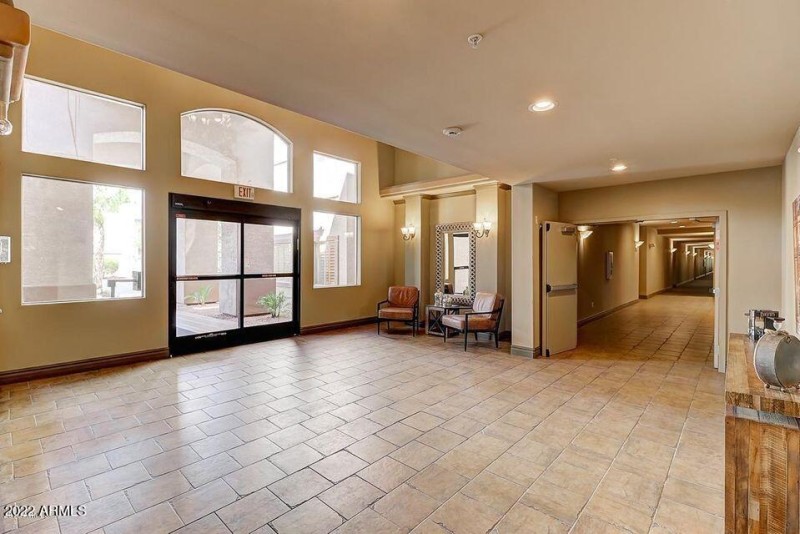 20190819181153680769000000-o