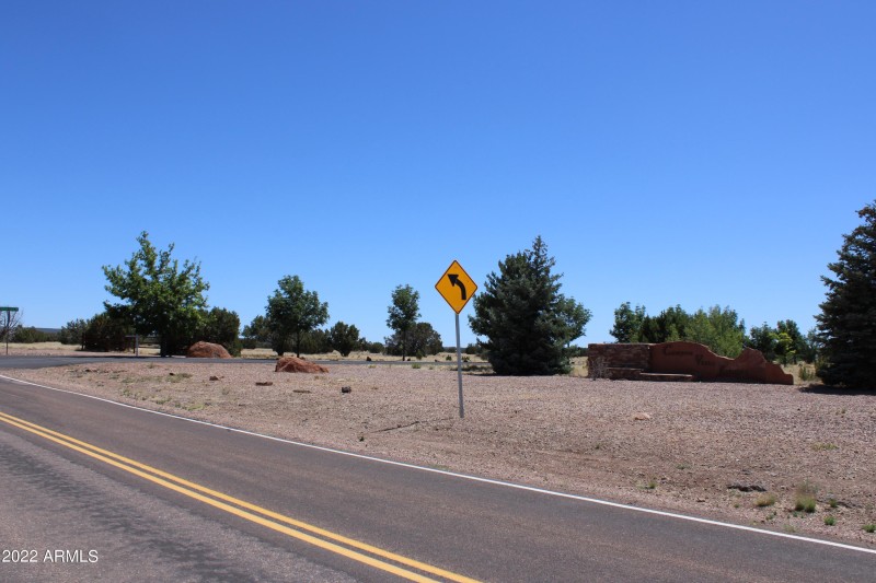 Canyon Vista Estates-Paved Roads