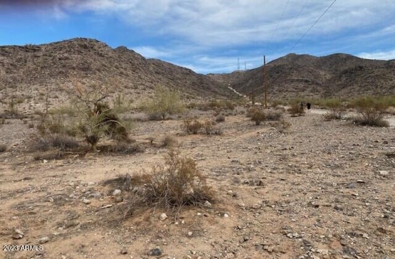 East view To Hiking Trail