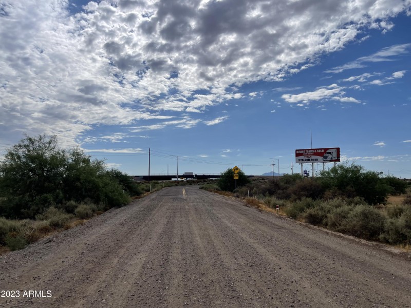 Road coming into the area
