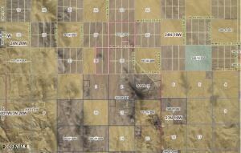 920 acres