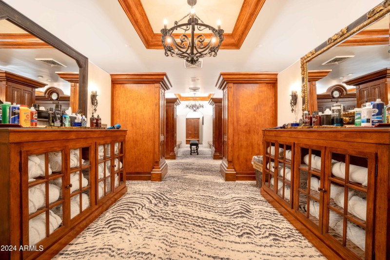 Men's Locker Room