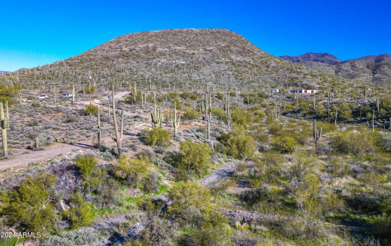 CAVE CREEK LAND