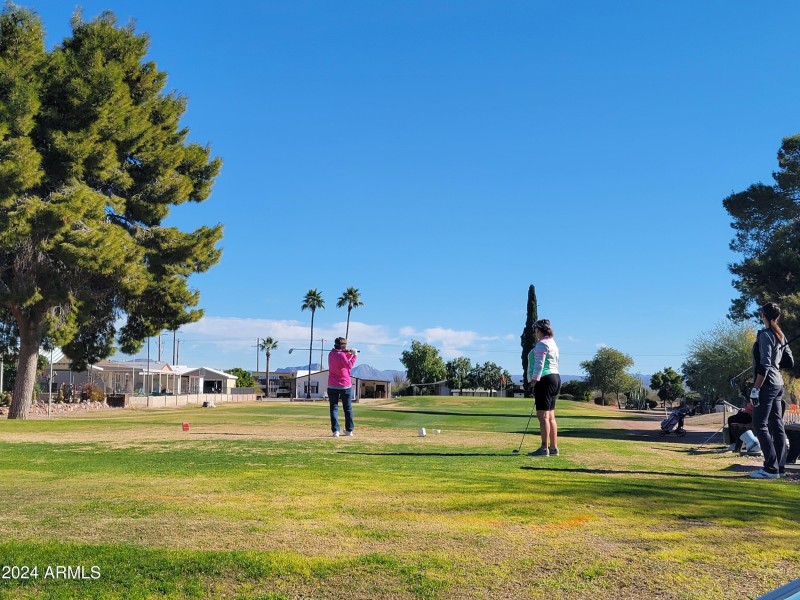 Florence Gardens Golf course