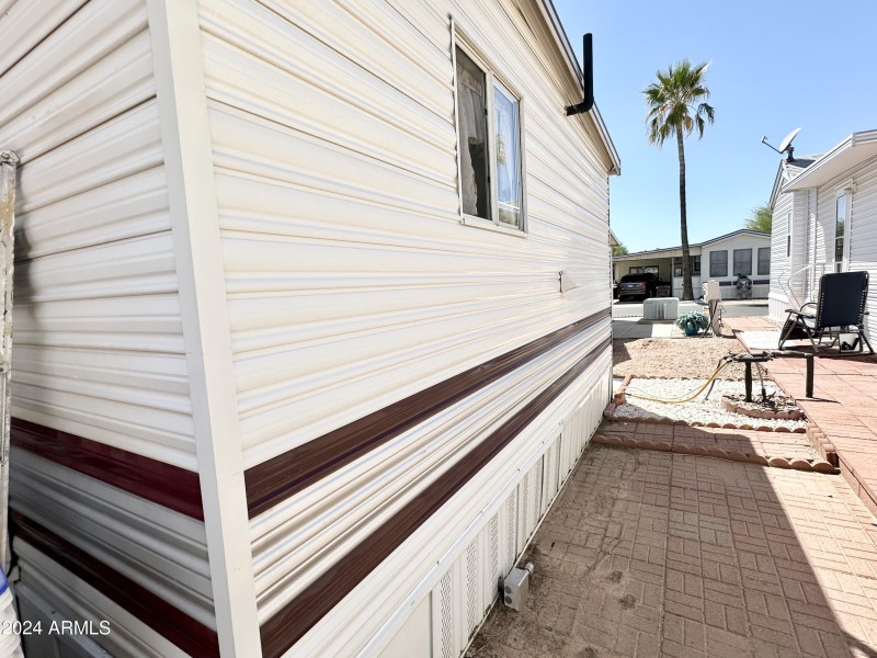 BACK PATIO AREA