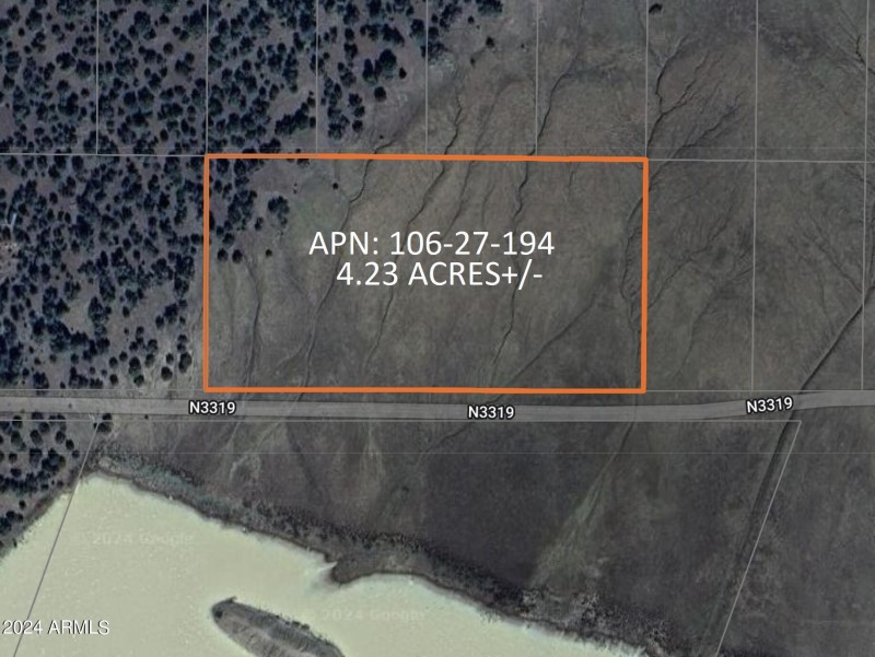 33 County Rd N3319