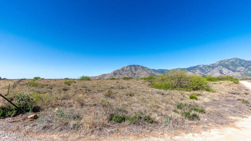 E Laffe Trail