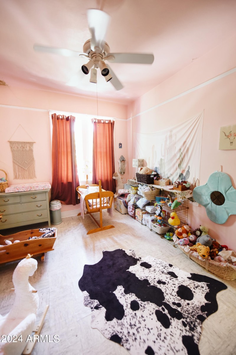 DOWNSTAIRS BEDROOM2