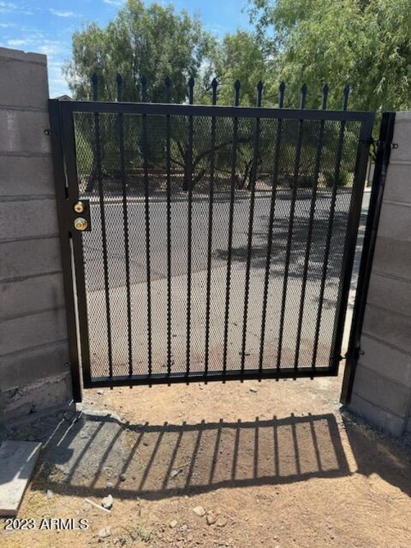 Gate 1