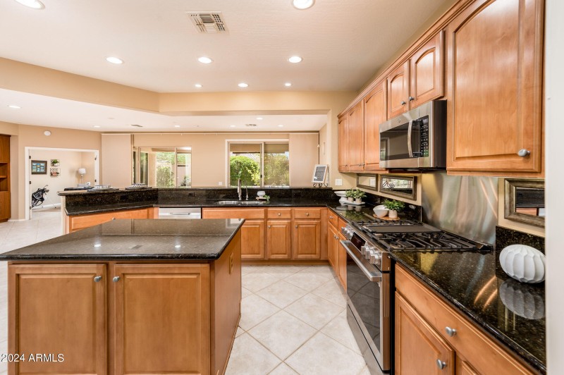 Upgraded Granite and Cabinetry