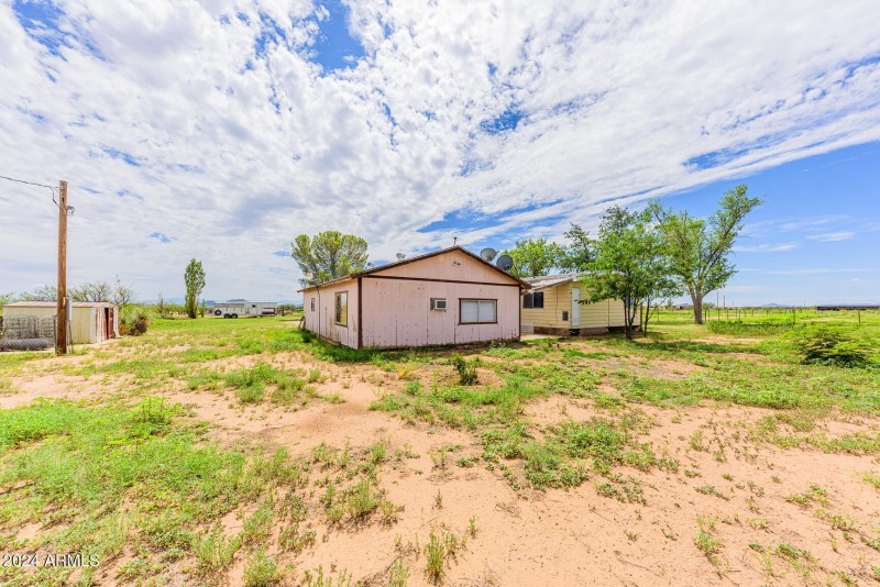 008 - 151 E. Havasu Way